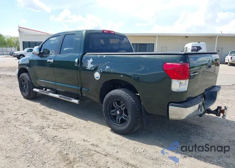 2011 Toyota Tundra Grade 4.6L V8 z USA, uszkodzony, nr VIN 5TFRM5F14BX025177